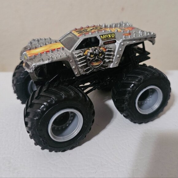 Hot Wheels Monster Trucks Set Of 6 - Picture 3 of 7